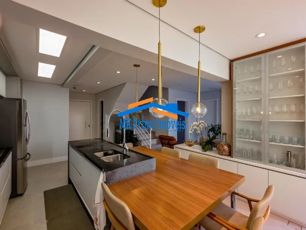 Cobertura, 3 quartos, 180 m² - Foto 1
