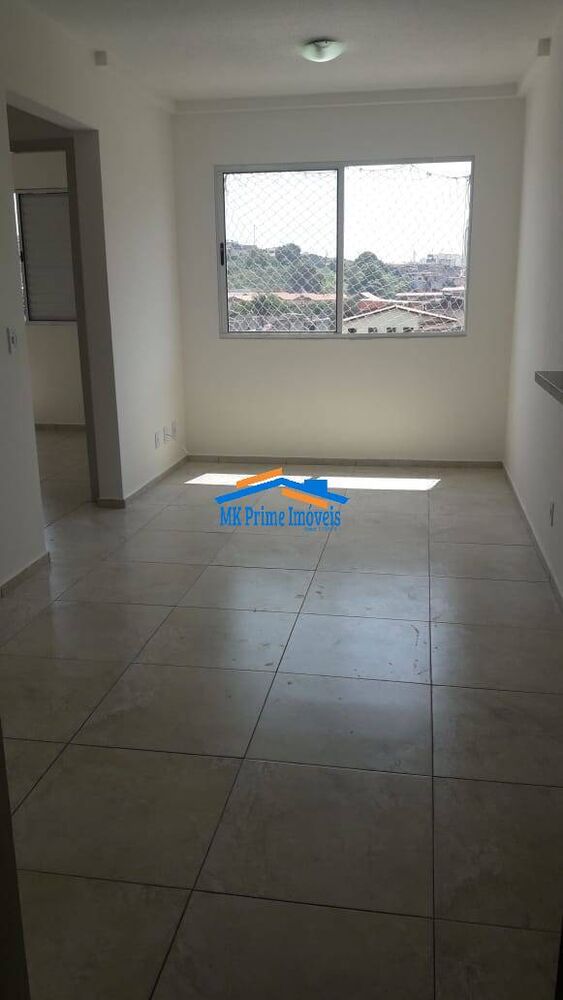 Apartamento à venda com 2 quartos, 42m² - Foto 4