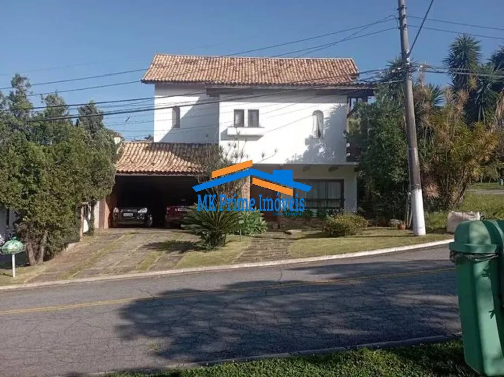 Casa de Condomínio à venda com 3 quartos, 400m² - Foto 1