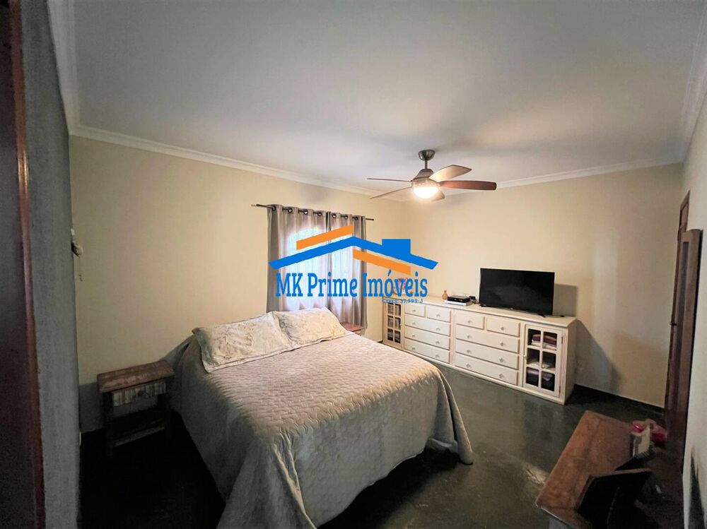 Casa de Condomínio à venda com 5 quartos, 690m² - Foto 3
