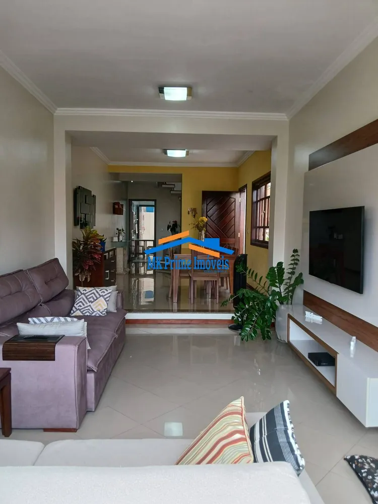 Sobrado, 3 quartos, 200 m² - Foto 2