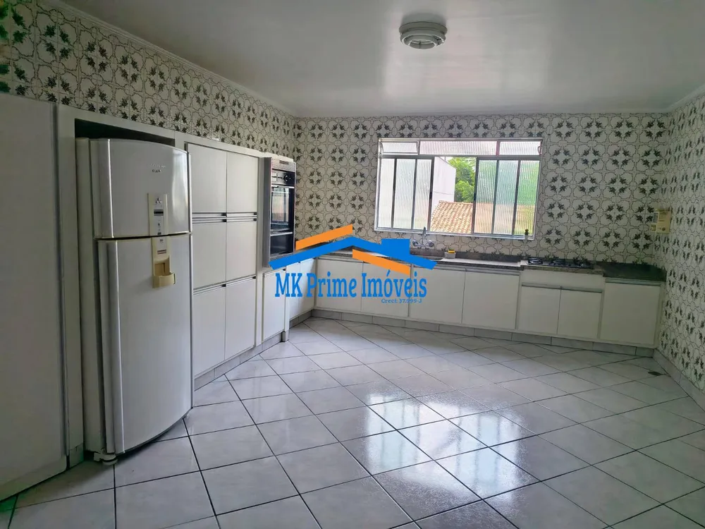 Casa, 3 quartos, 205 m² - Foto 4