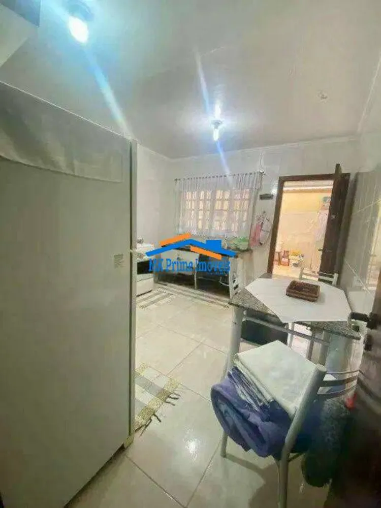 Sobrado, 2 quartos, 61 m² - Foto 2