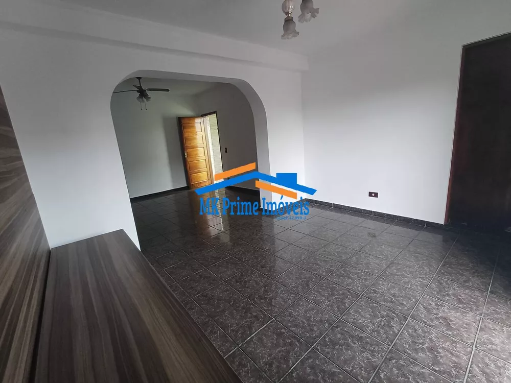 Casa à venda com 3 quartos, 159m² - Foto 4