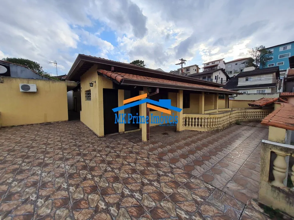 Casa, 4 quartos, 250 m² - Foto 1