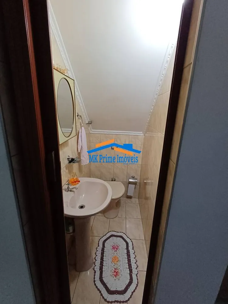 Sobrado, 3 quartos, 241 m² - Foto 2
