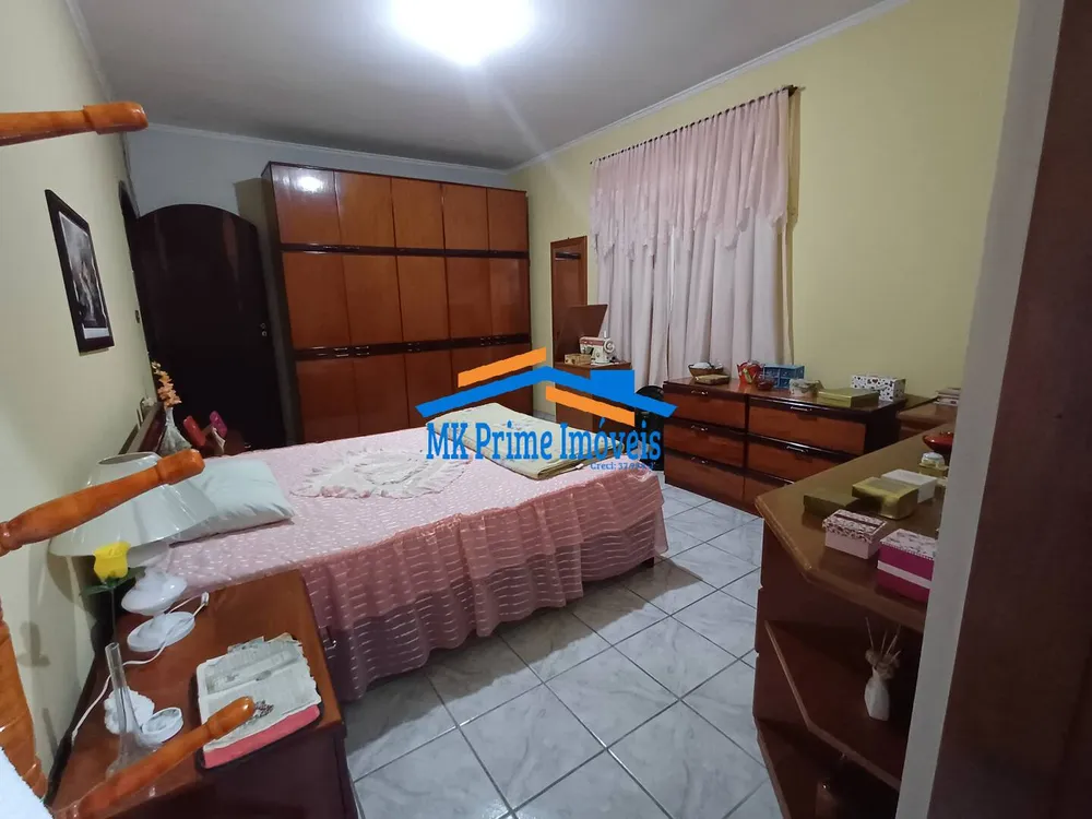 Sobrado, 3 quartos, 241 m² - Foto 4