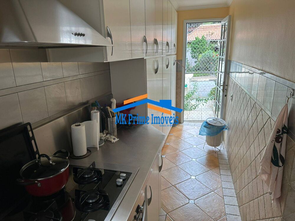 Sobrado à venda com 2 quartos, 253m² - Foto 18