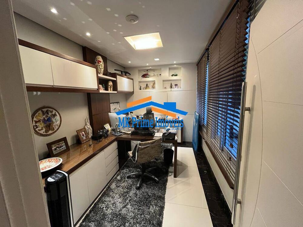 Casa à venda com 4 quartos, 875m² - Foto 2