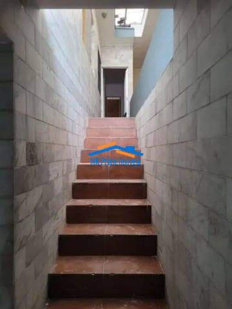 Sobrado à venda com 2 quartos, 120m² - Foto 2
