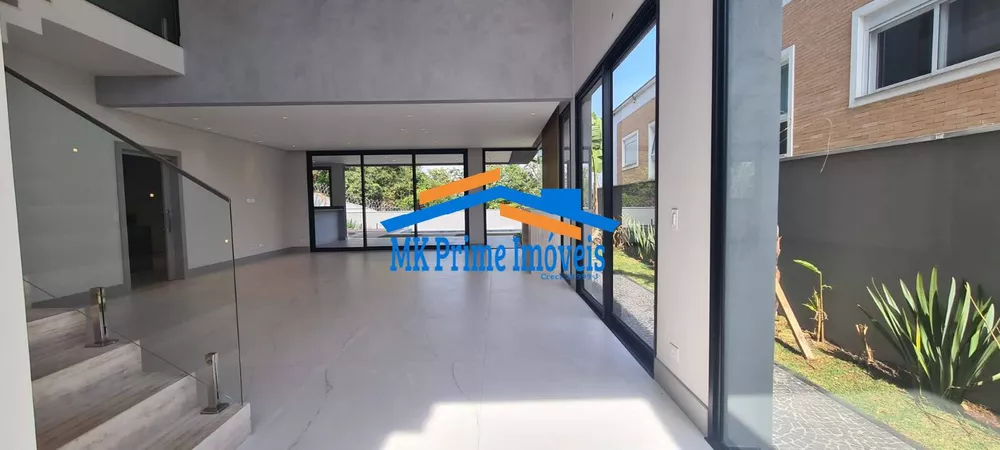 Casa de Condomínio à venda com 4 quartos, 300m² - Foto 4