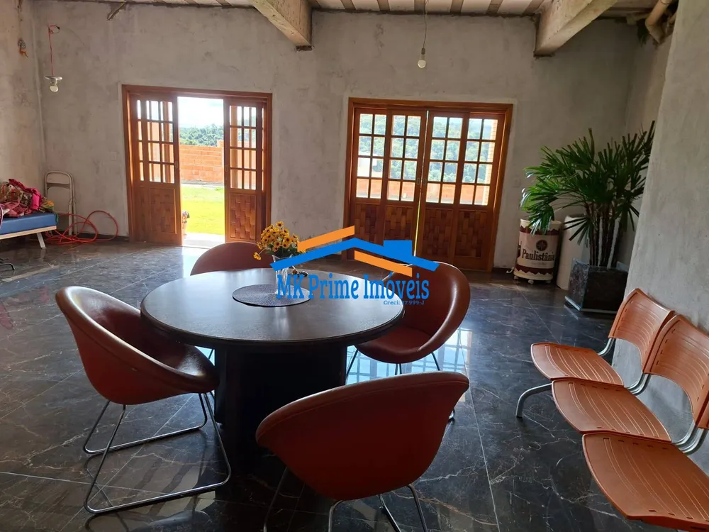 Chácara, 3 quartos, 1070 m² - Foto 3