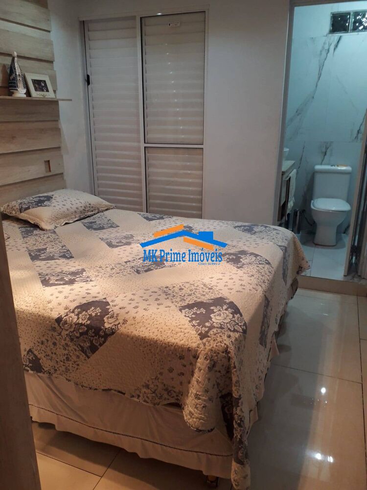 Casa à venda com 2 quartos, 216m² - Foto 2