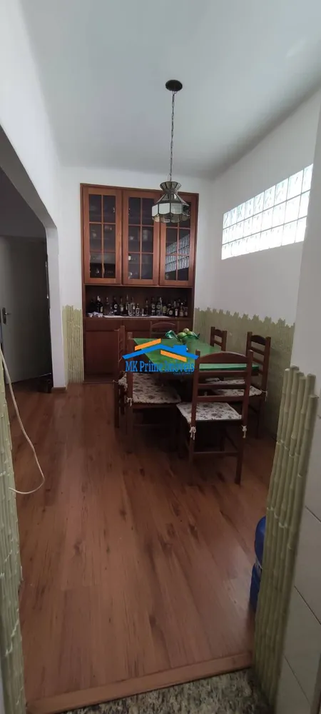 Casa, 3 quartos, 300 m² - Foto 1