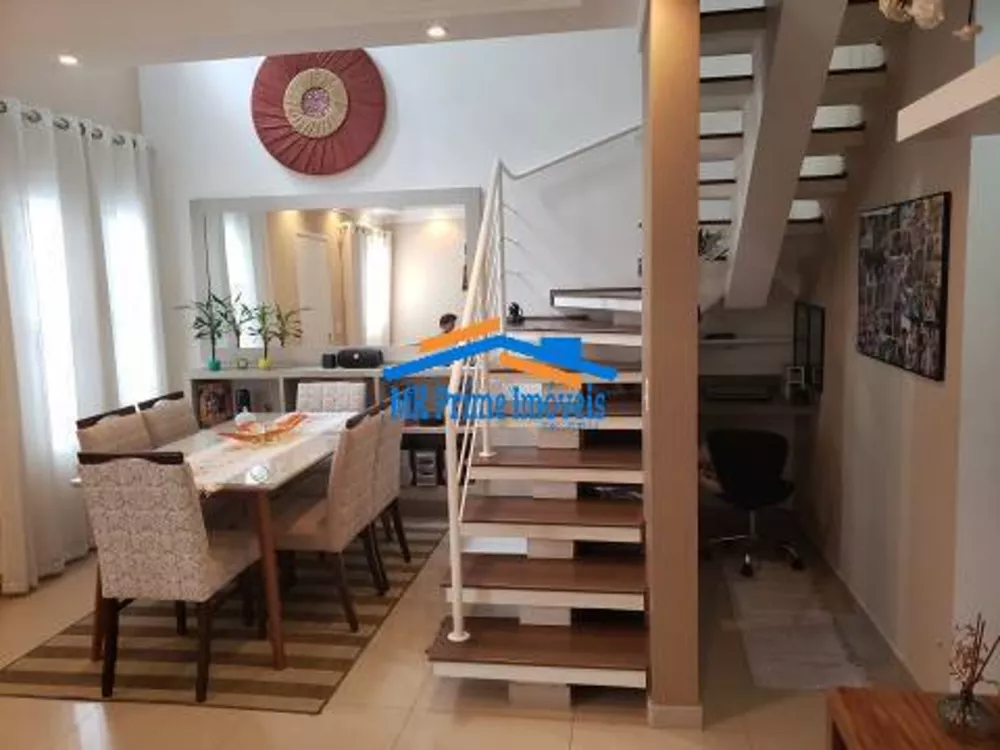 Casa de Condomínio à venda com 4 quartos, 101m² - Foto 2