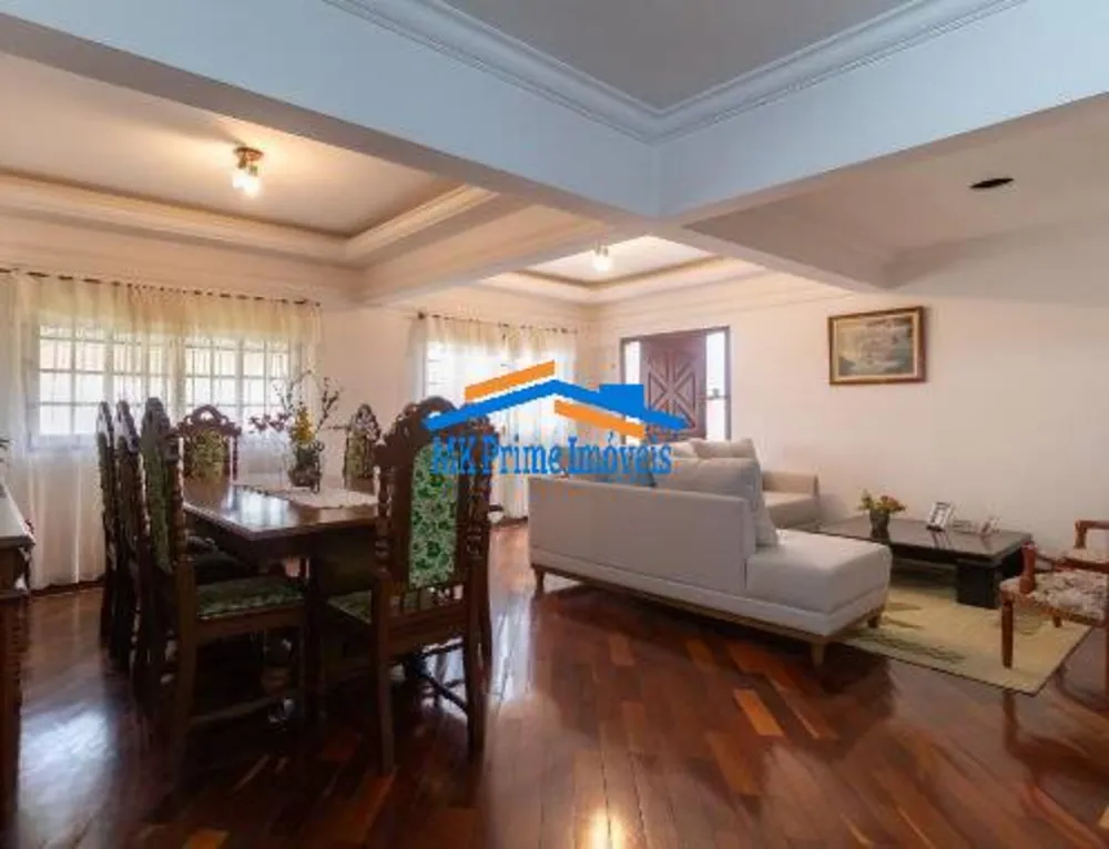 Sobrado, 4 quartos, 330 m² - Foto 1