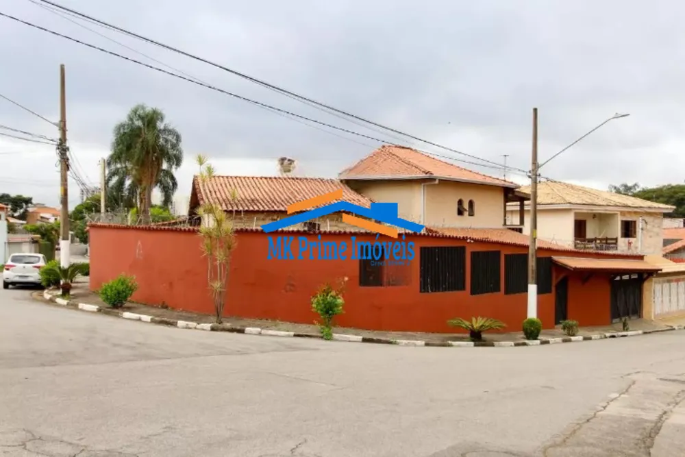 Sobrado, 4 quartos, 245 m² - Foto 1