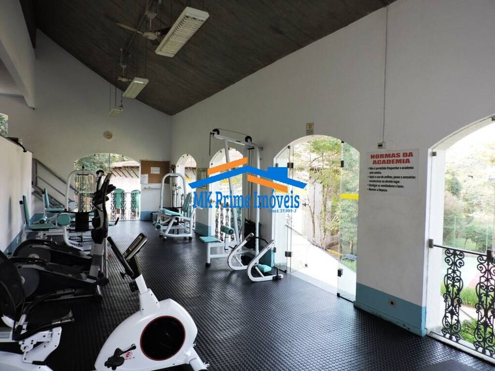 Casa de Condomínio para alugar com 4 quartos, 435m² - Foto 2