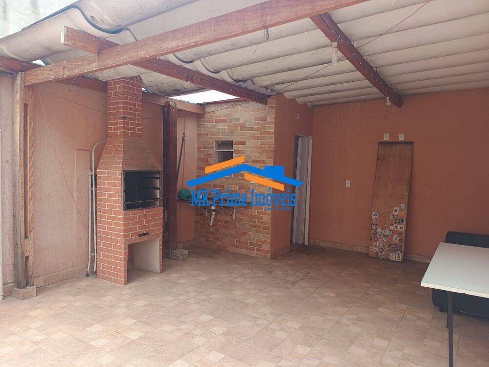 Sobrado à venda com 2 quartos, 125m² - Foto 1