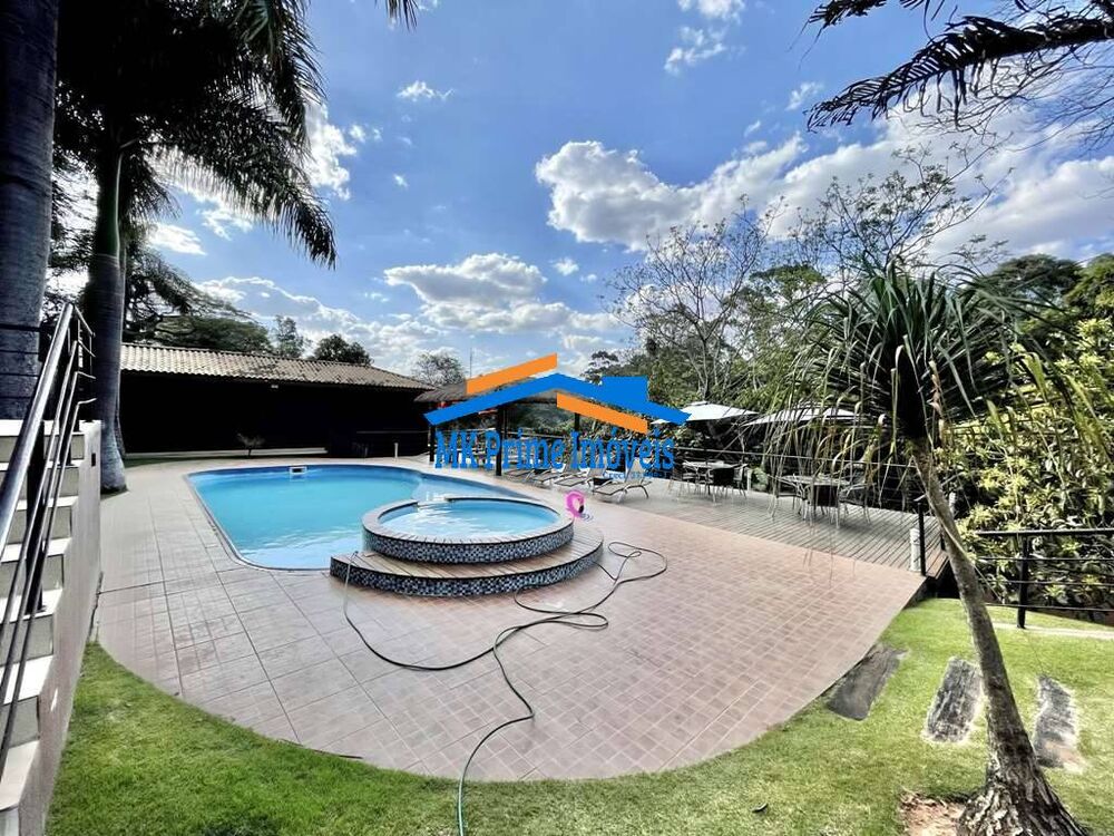 Casa de Condomínio à venda com 5 quartos, 890m² - Foto 1