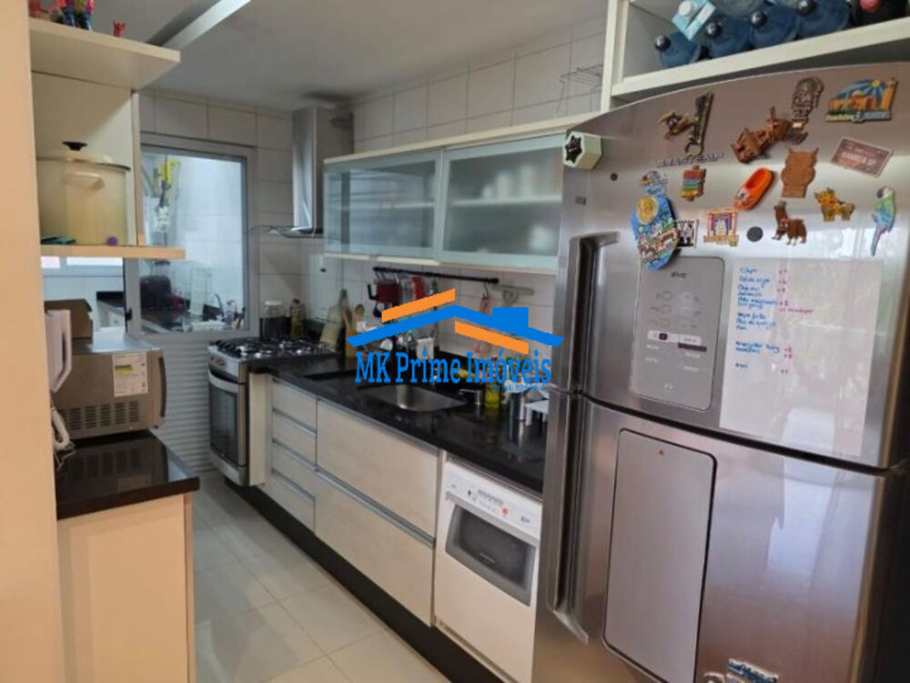 Apartamento à venda com 3 quartos, 111m² - Foto 4