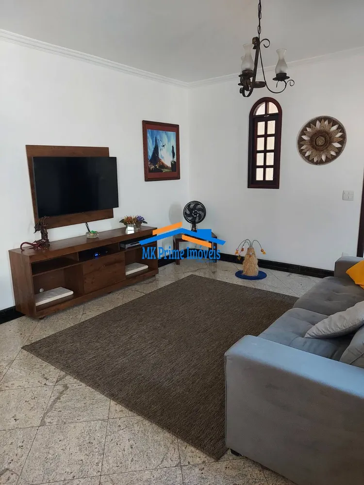 Casa, 3 quartos, 340 m² - Foto 2