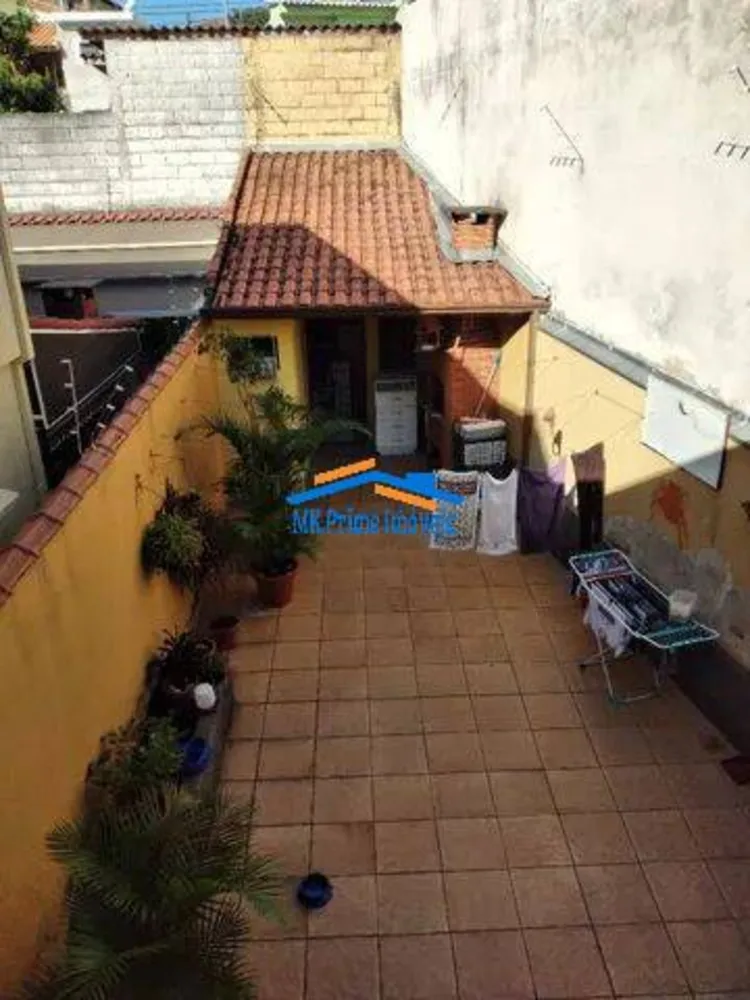 Sobrado, 3 quartos, 228 m² - Foto 1