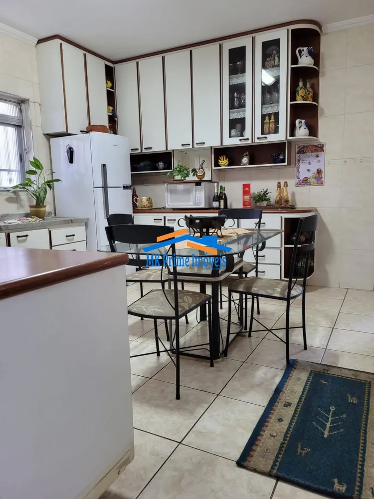 Sobrado, 3 quartos, 188 m² - Foto 2
