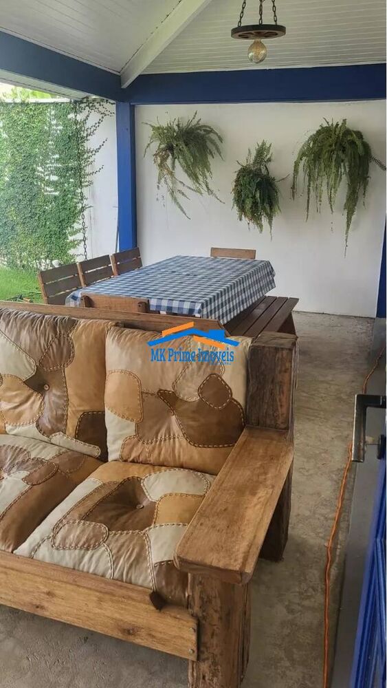 Casa de Condomínio à venda com 5 quartos, 250m² - Foto 2