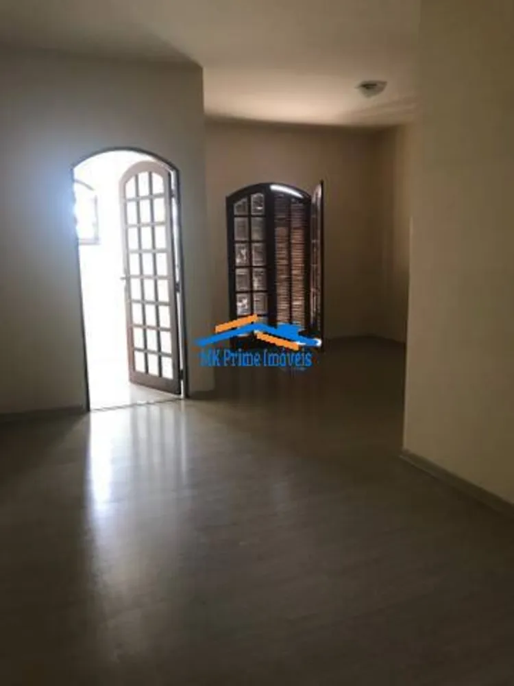 Sobrado, 4 quartos, 256 m² - Foto 2