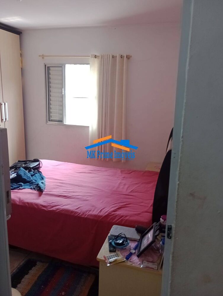 Sobrado à venda com 6 quartos, 217m² - Foto 2