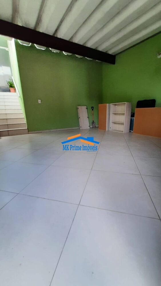 Casa à venda com 3 quartos, 181m² - Foto 4