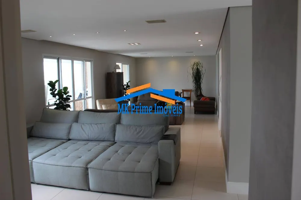 Apartamento, 3 quartos, 200 m² - Foto 1