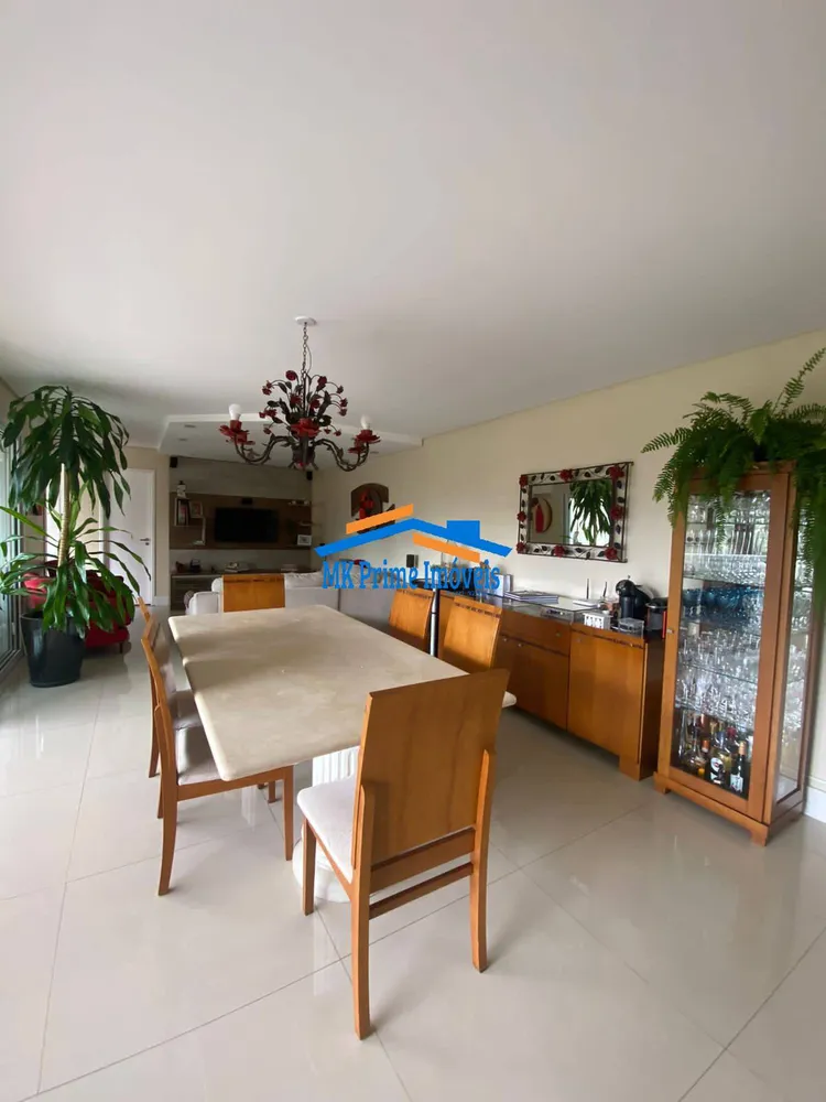 Apartamento, 4 quartos, 198 m² - Foto 1