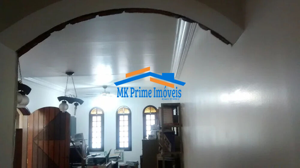 Sobrado à venda com 3 quartos, 198m² - Foto 11