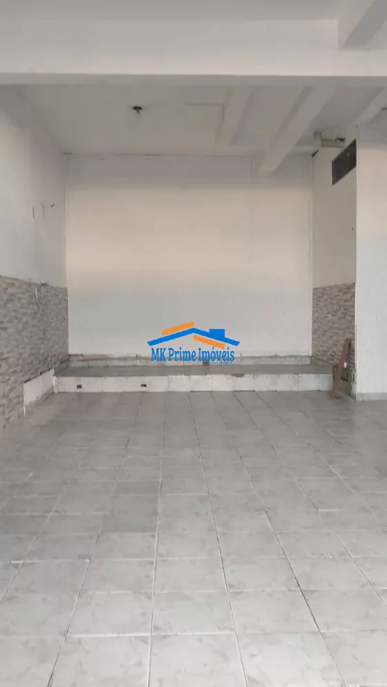 Casa à venda com 2 quartos, 200m² - Foto 2