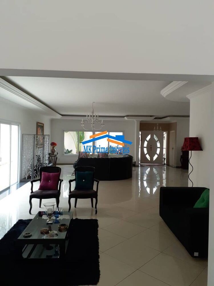 Casa de Condomínio à venda com 4 quartos, 750m² - Foto 1