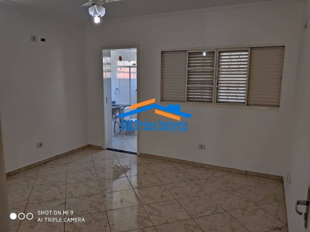 Casa à venda com 3 quartos, 293m² - Foto 8