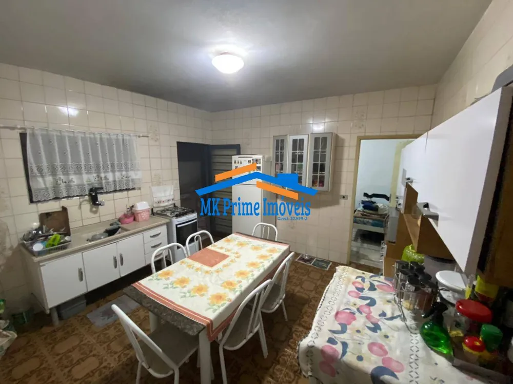 Casa, 4 quartos, 240 m² - Foto 3