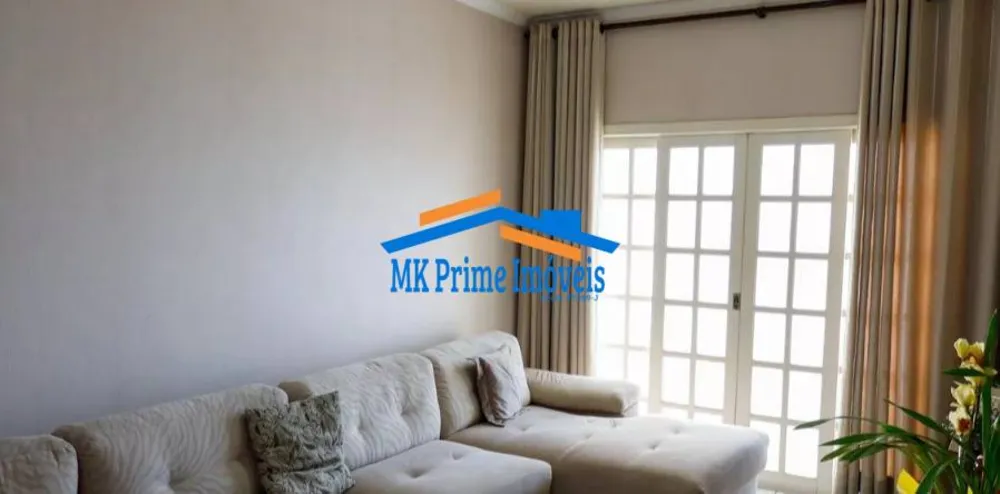Sobrado, 3 quartos, 215 m² - Foto 2