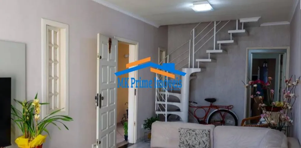 Sobrado, 3 quartos, 215 m² - Foto 4