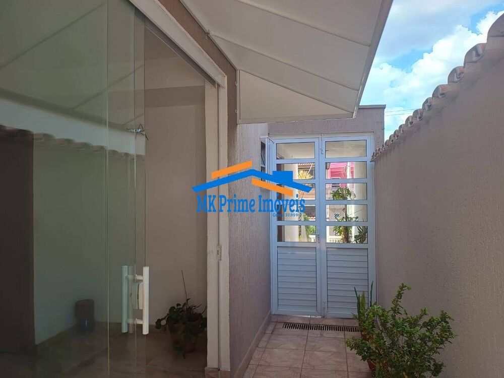 Sobrado à venda com 3 quartos, 180m² - Foto 18