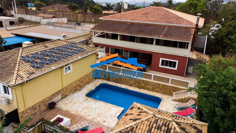 Fazenda à venda com 6 quartos, 440m² - Foto 3