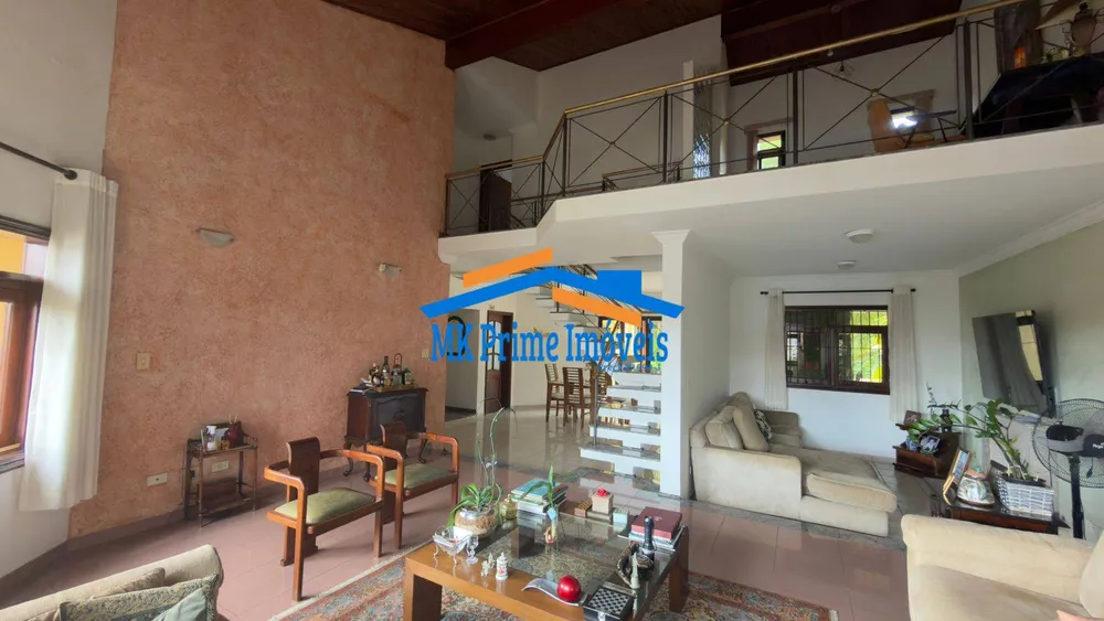 Sobrado, 3 quartos, 380 m² - Foto 1