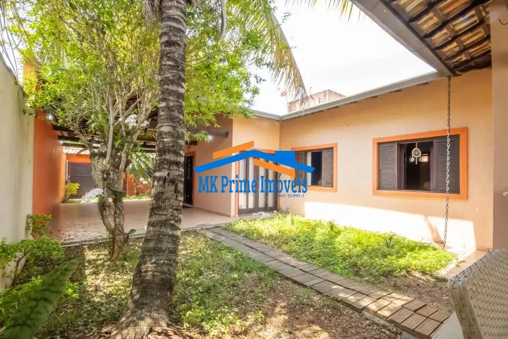 Casa, 3 quartos, 377 m² - Foto 4