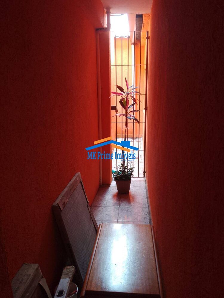 Casa à venda com 3 quartos, 196m² - Foto 3
