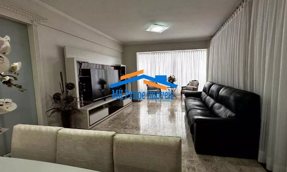 Apartamento à venda com 3 quartos, 125m² - Foto 1