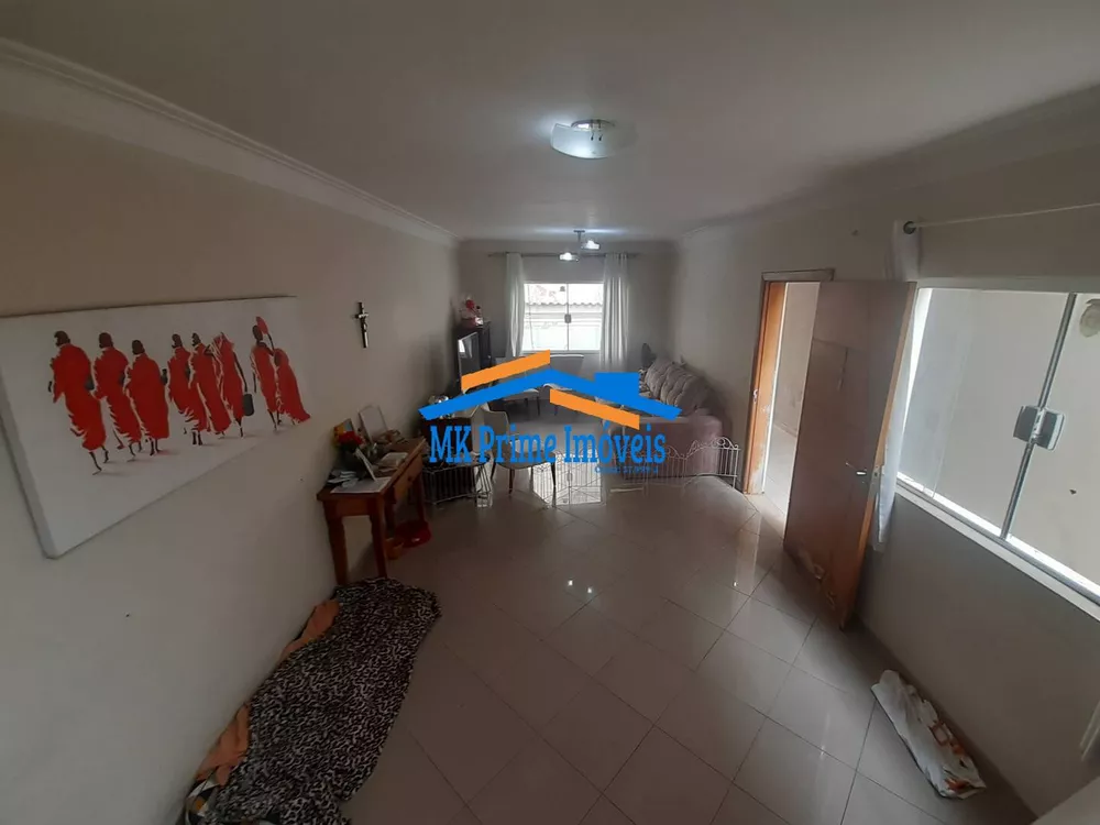 Sobrado à venda com 3 quartos, 200m² - Foto 2