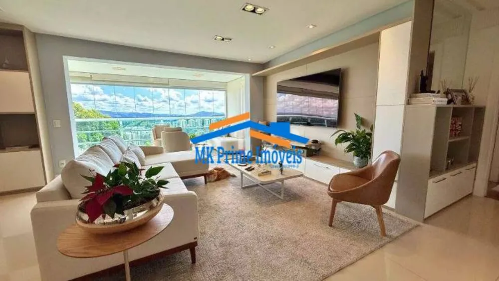 Apartamento, 3 quartos, 202 m² - Foto 1