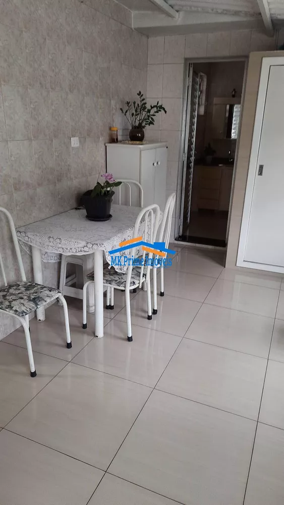 Casa à venda com 2 quartos, 188m² - Foto 8